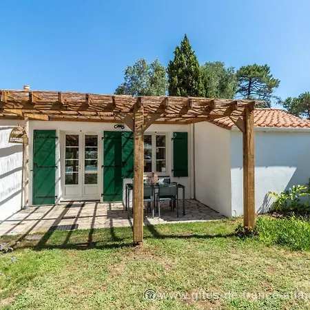 Des Pins Holiday home *