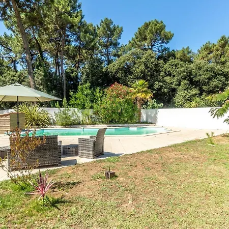 Holiday home Des Pins *