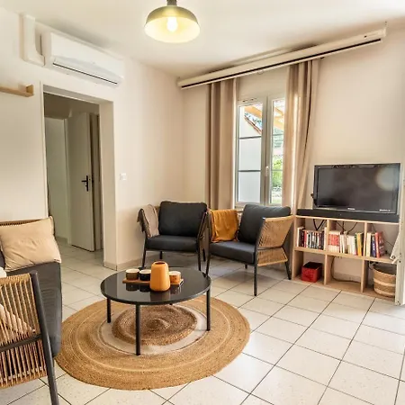 Des Pins Sainte-Marie-de-Re