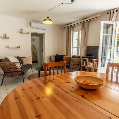 Des Pins * Sainte-Marie-de-Ré