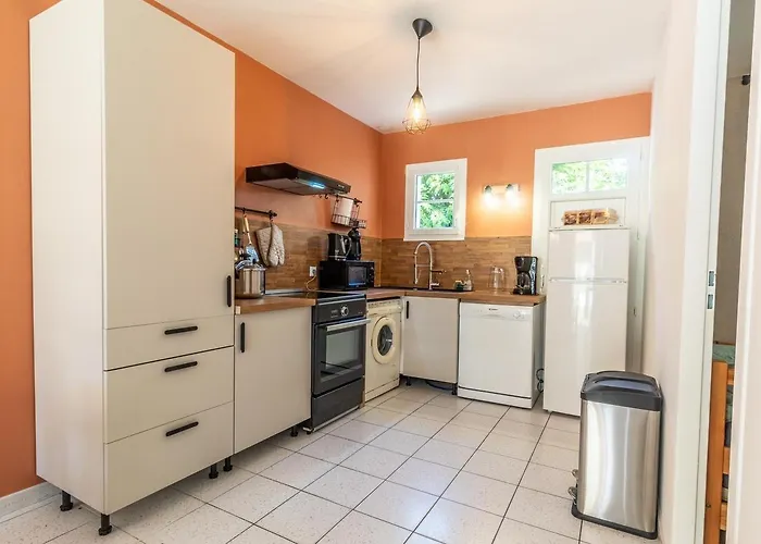 Des Pins Holiday home